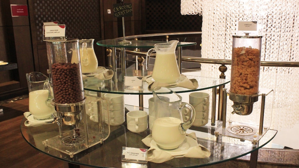 Crowne Plaza Madinah, an IHG Hotel — снимок 18