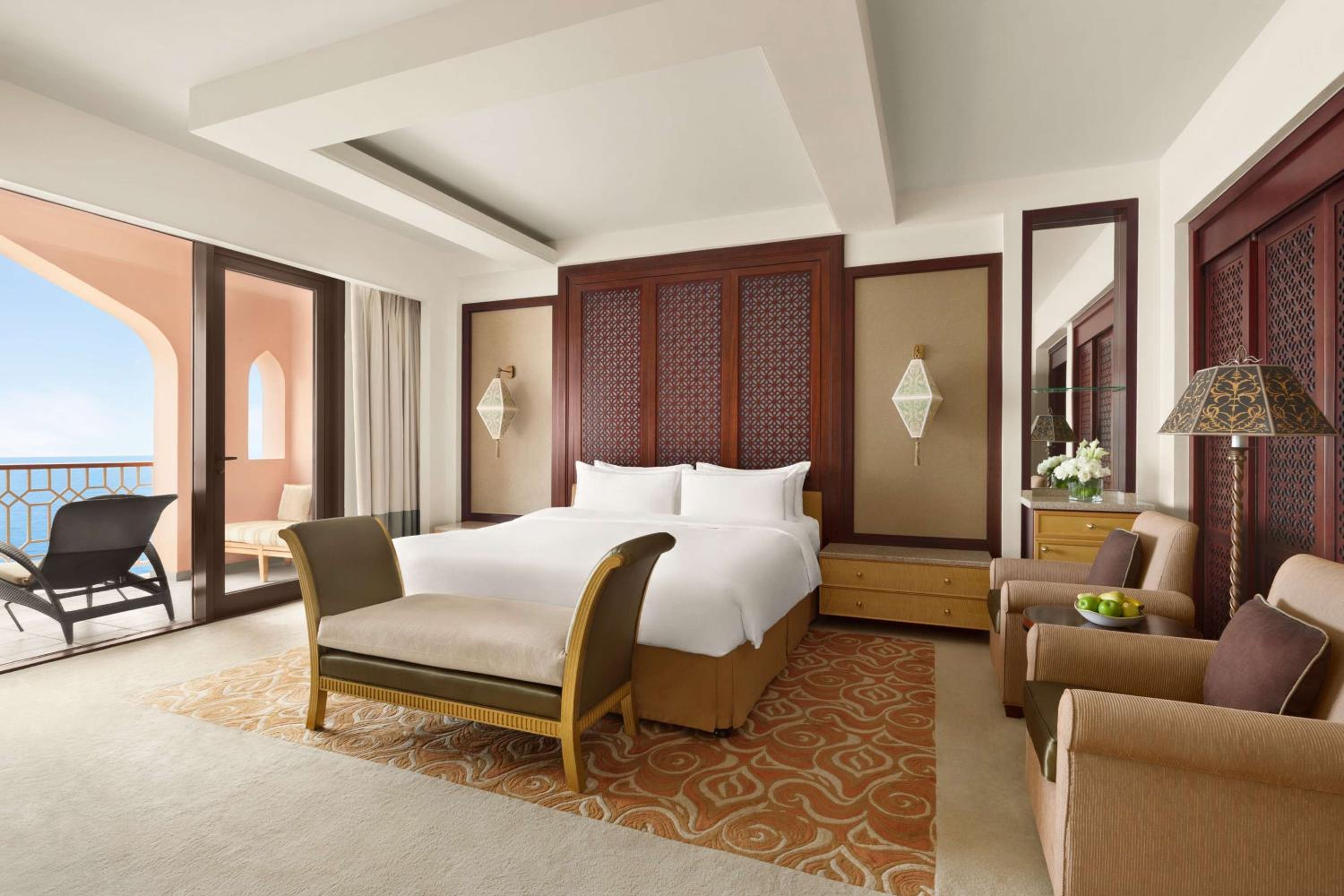 Al Husn Hotel Muscat — снимок 26