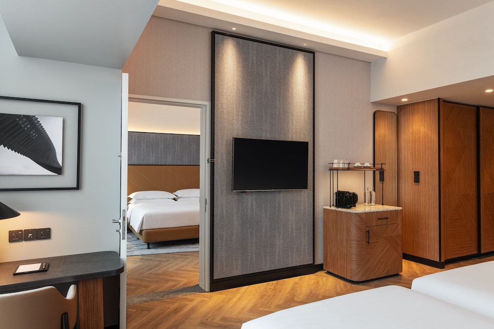 Sheraton Mall of the Emirates Hotel, Dubai — снимок 17