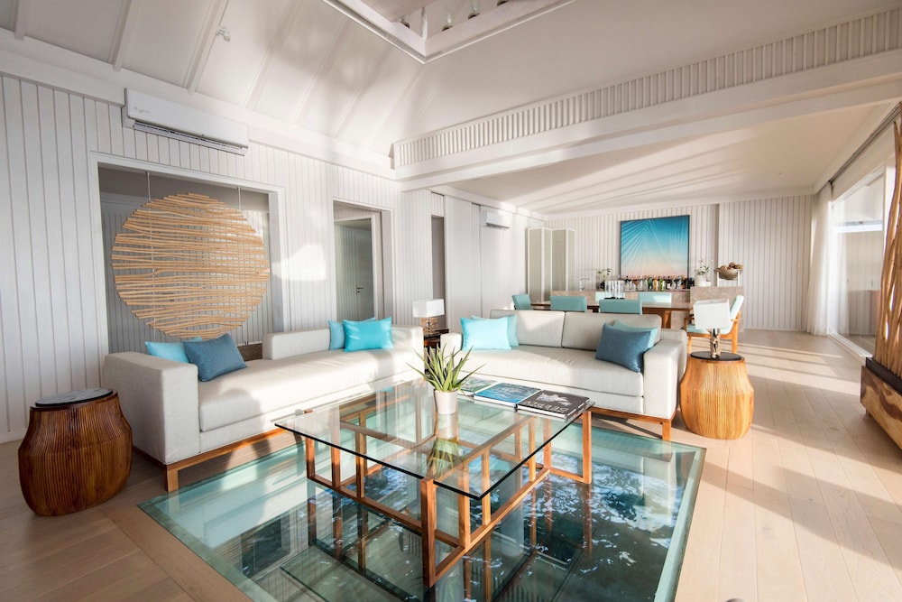 Lux* South Ari Atoll, Maldives — снимок 4