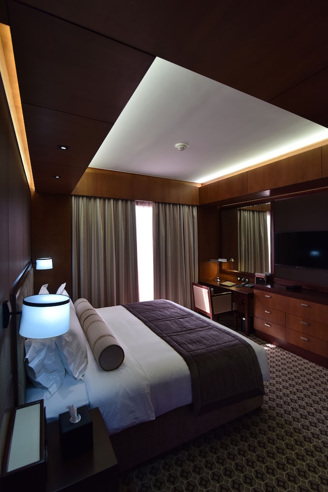 Ayla Grand Hotel — снимок 11