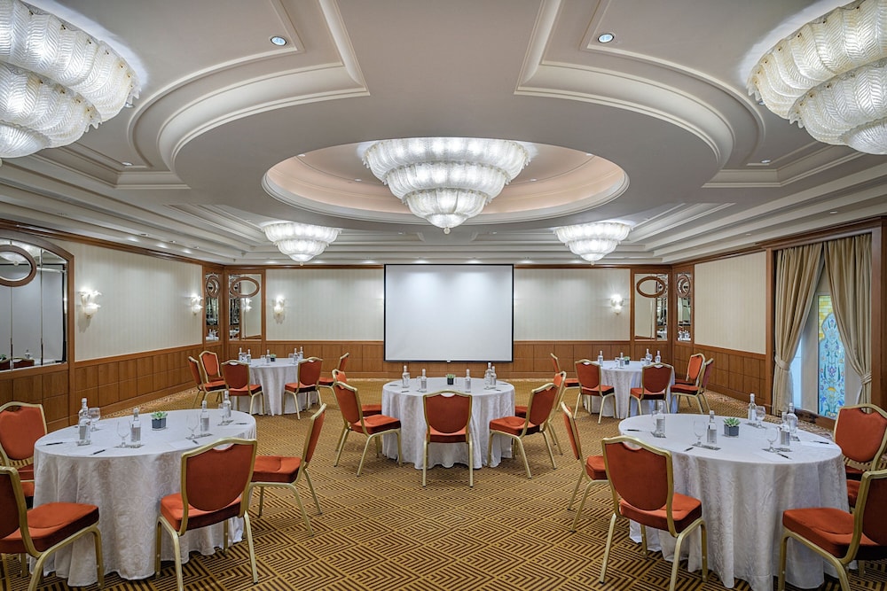 Sheraton Dubai Creek Hotel & Towers — снимок 3