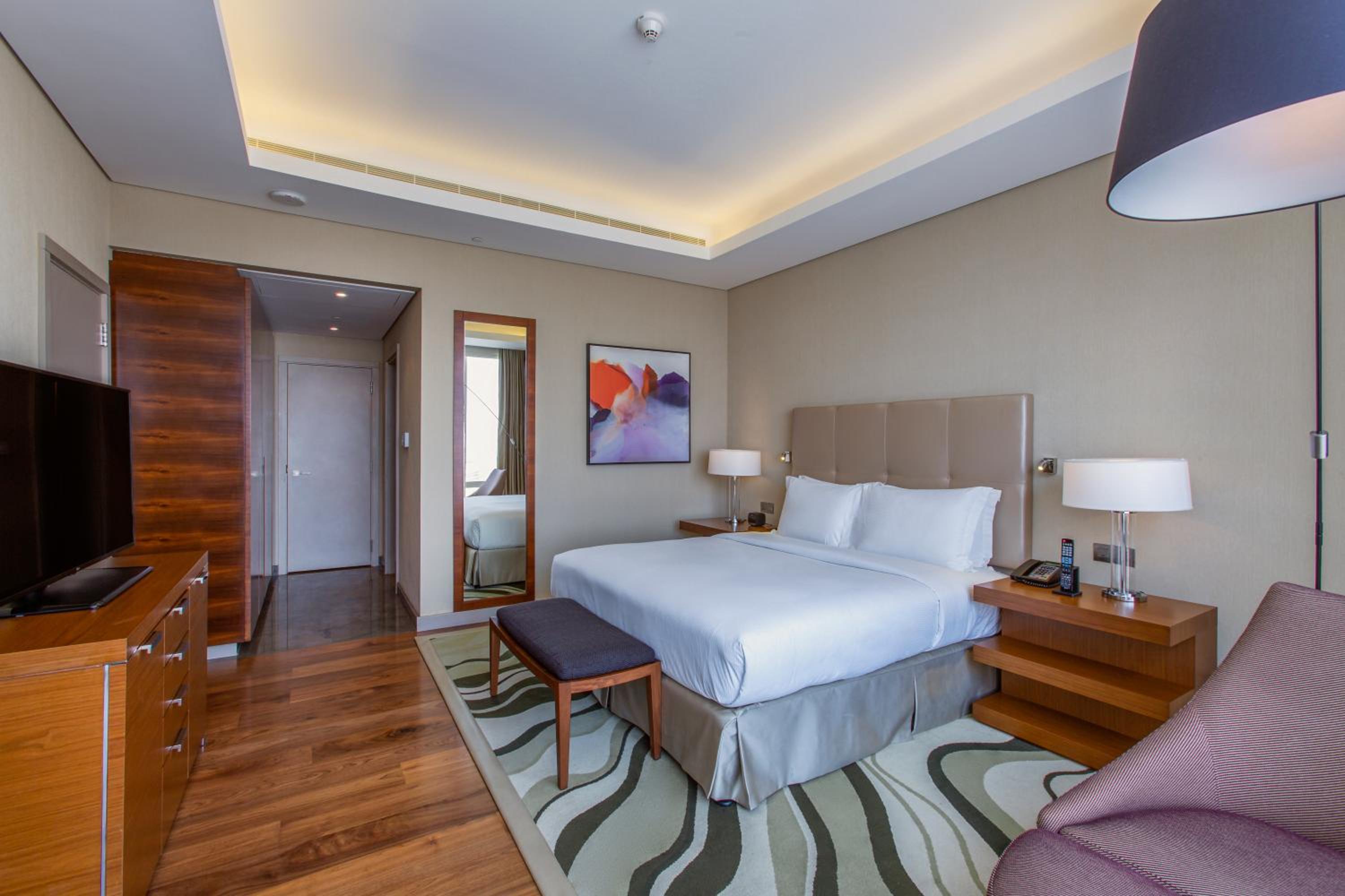 Hilton Riyadh Hotel & Residences — снимок 30