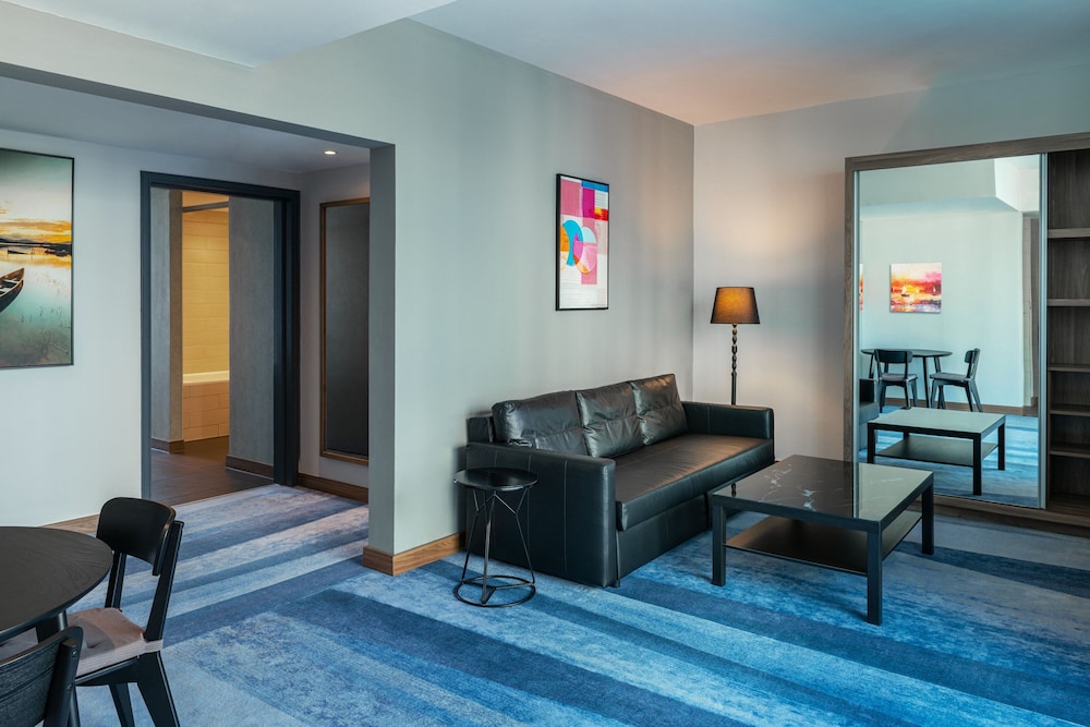 Aloft Palm Jumeirah, a Marriott Hotel — снимок 18