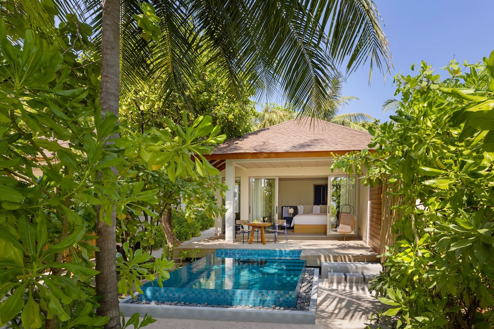Avani + Fares Maldives — снимок 3