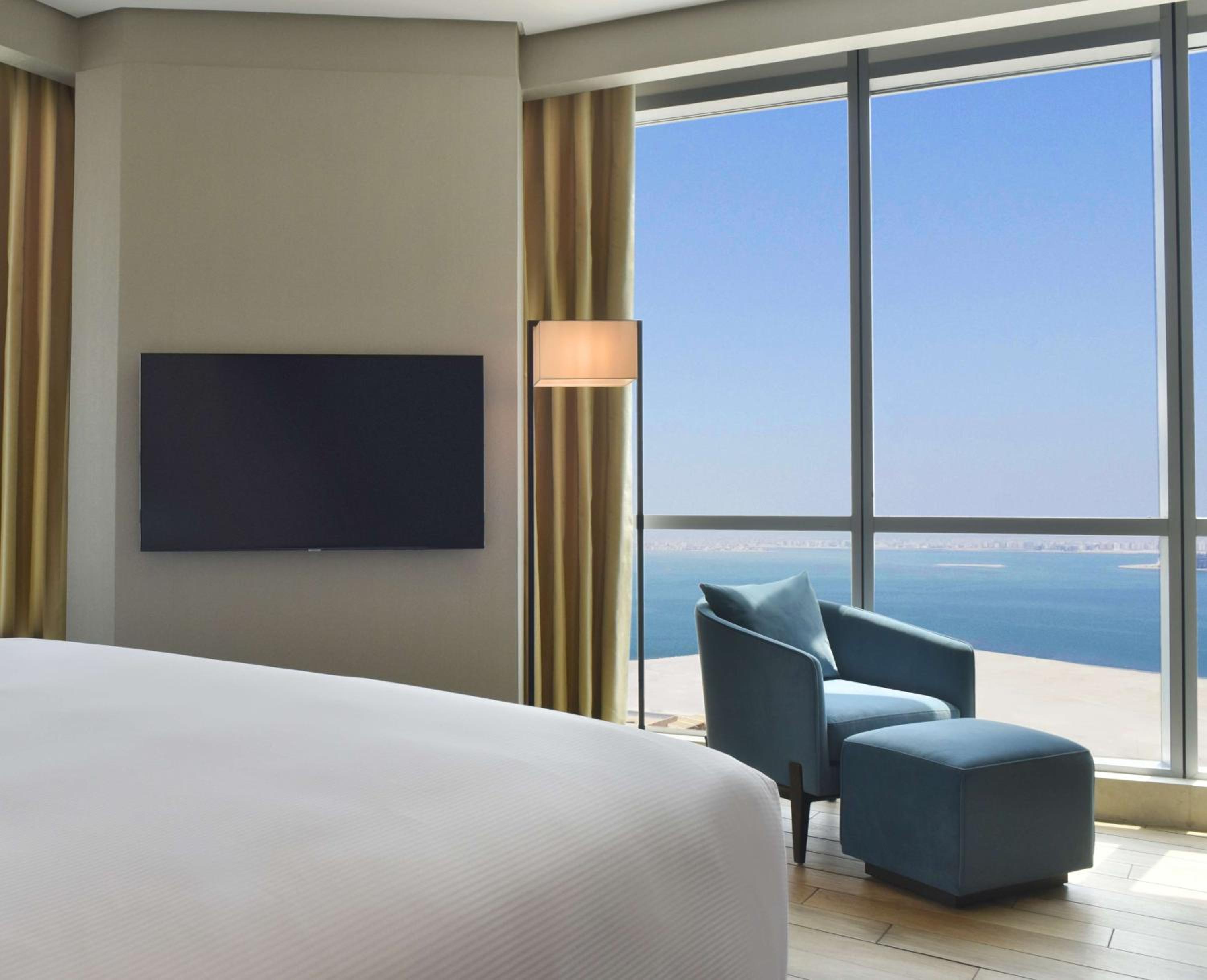 Hilton Bahrain — снимок 13