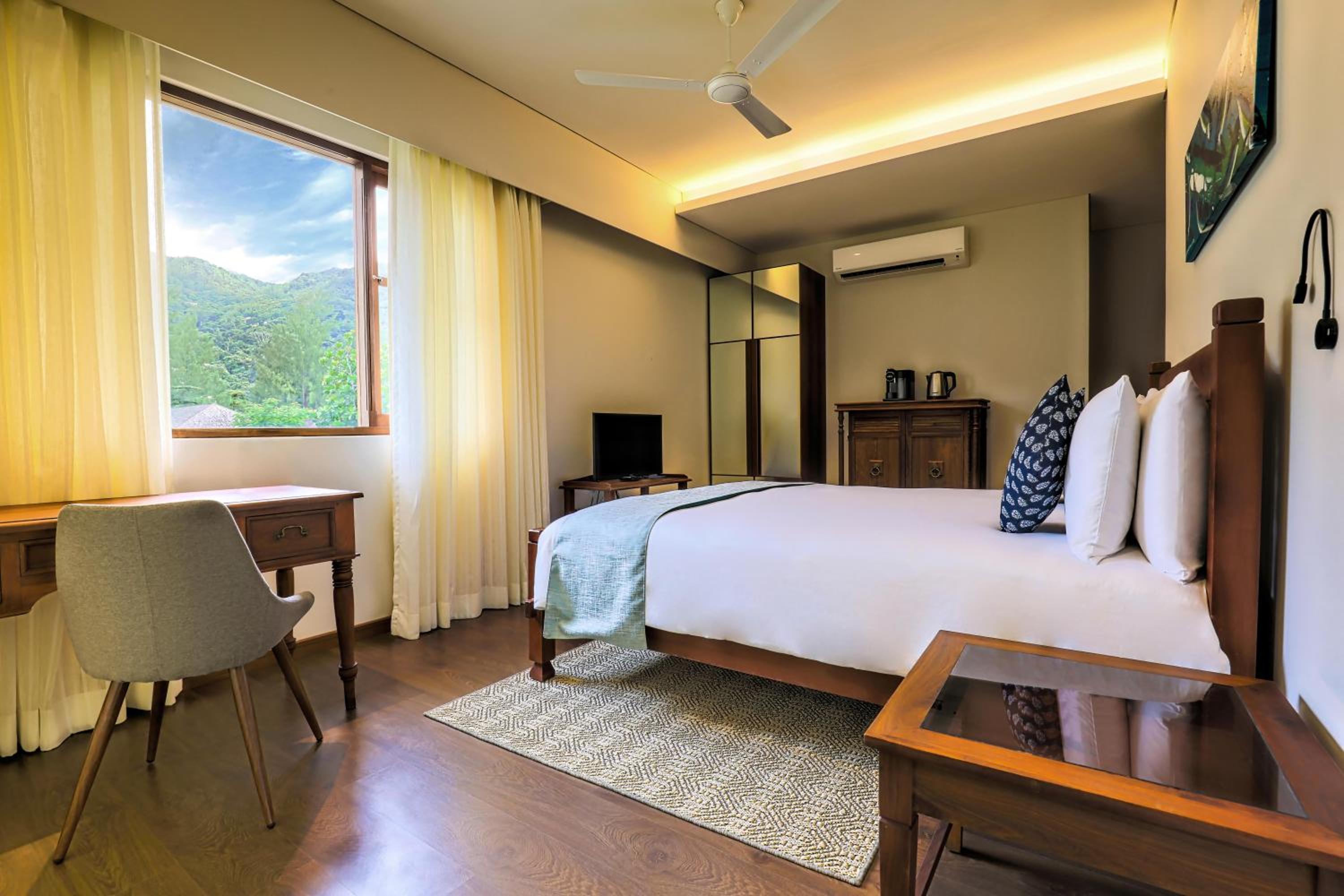 JA Enchanted Waterfront Seychelles — снимок 16