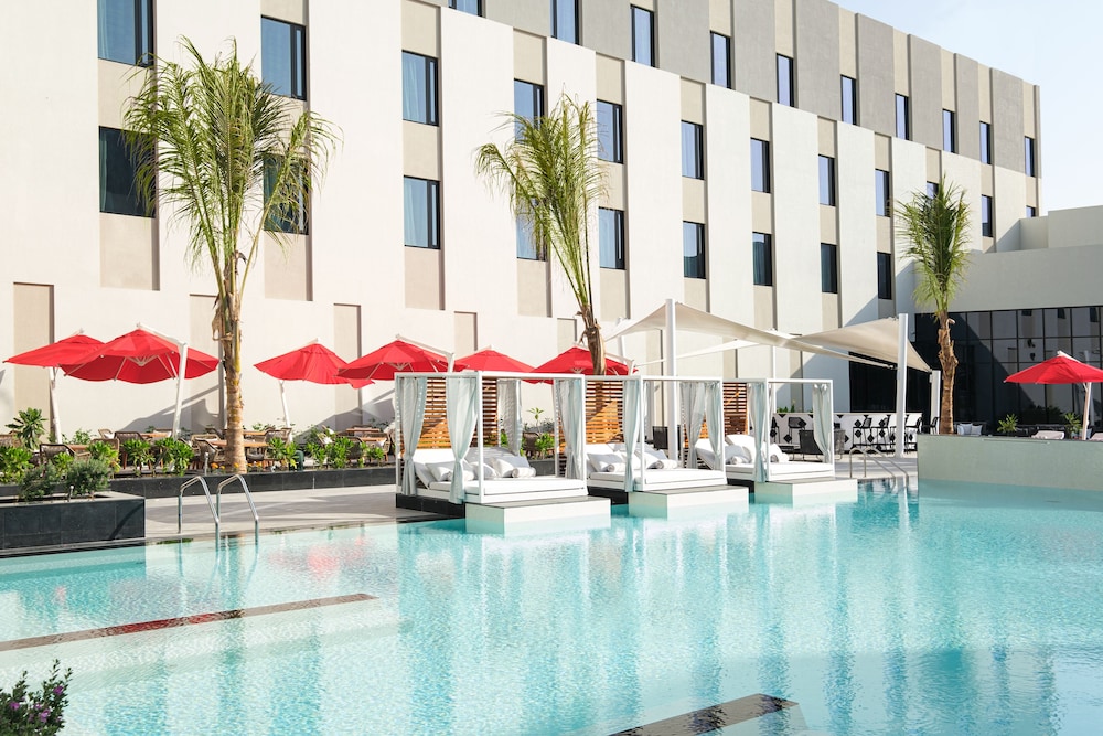 Avani Muscat Hotel & Suites — снимок 18