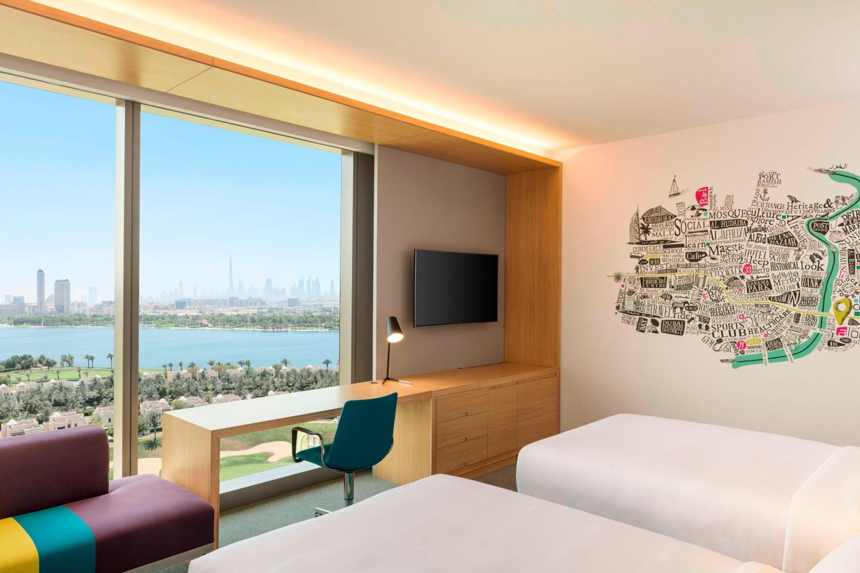 Aloft Dubai Creek, a Marriott Hotel — снимок 4