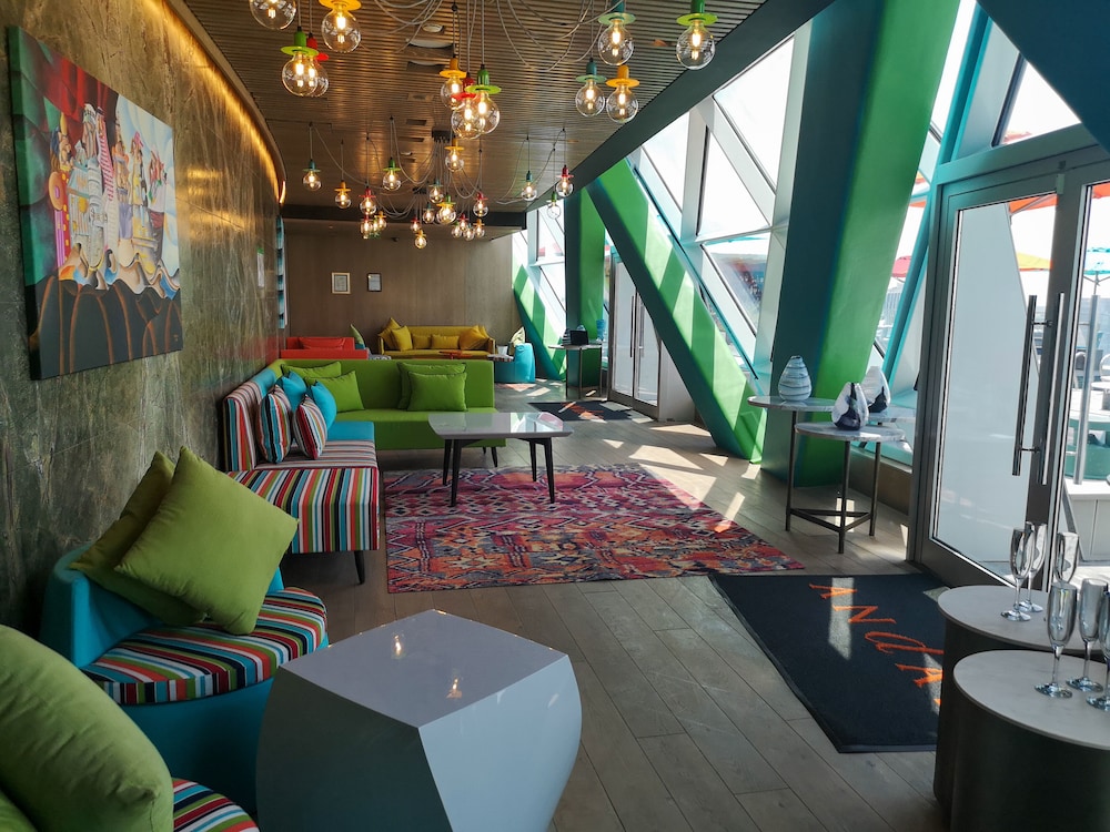 Andaz Capital Gate Abu Dhabi – a concept by Hyatt — снимок 19