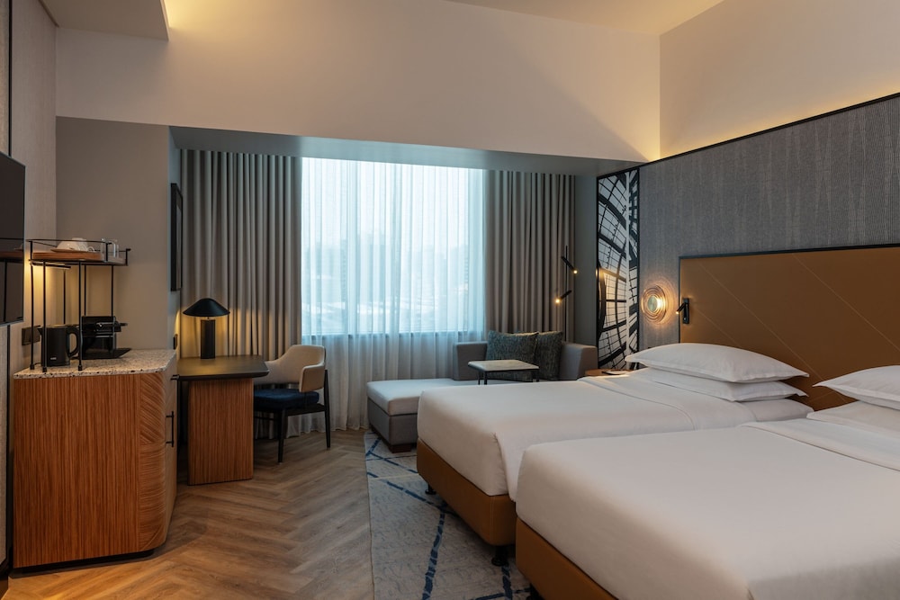 Sheraton Mall of the Emirates Hotel, Dubai — снимок 29