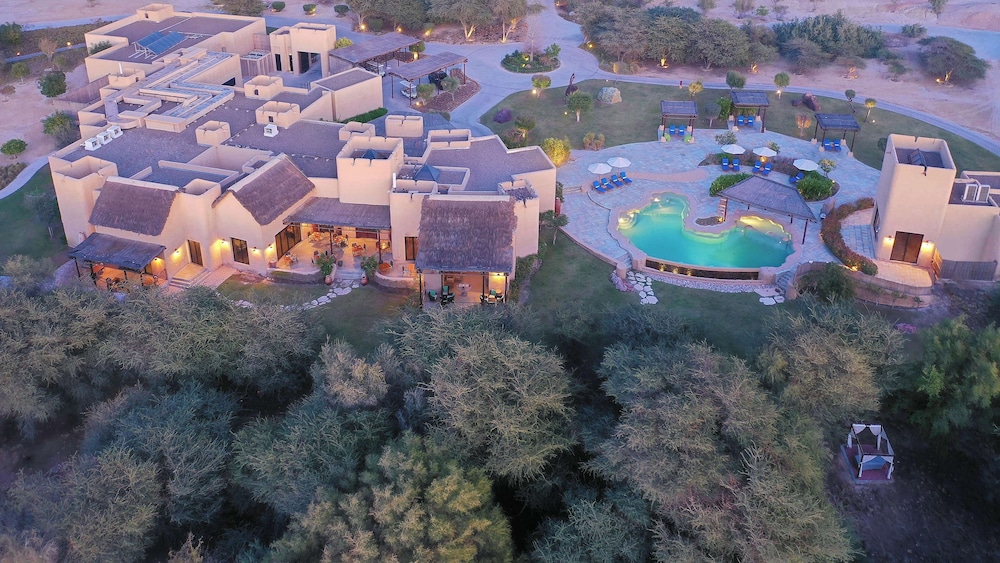 Anantara Al Sahel Villa Resort — вид курорта