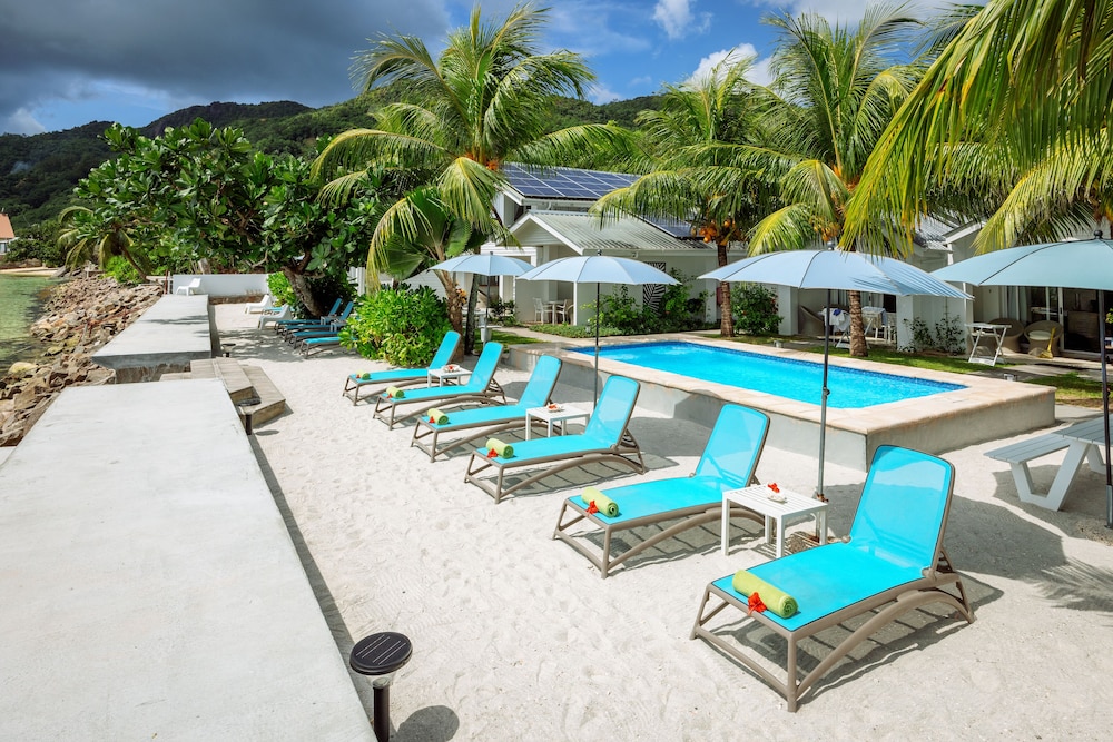 Le Nautique Luxury Beachfront Apartments — снимок 27
