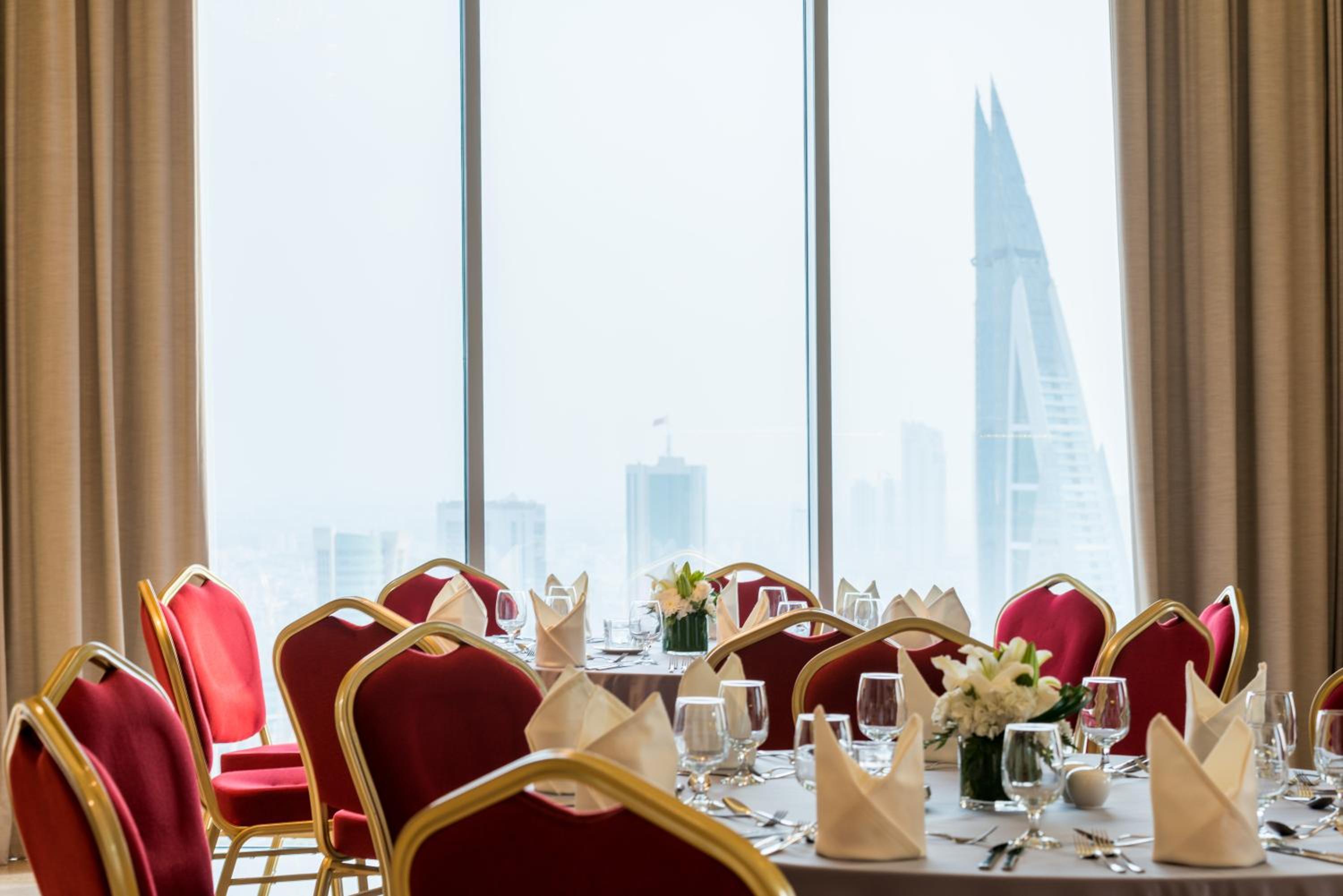 Fraser Suites Diplomatic Area Bahrain — снимок 13
