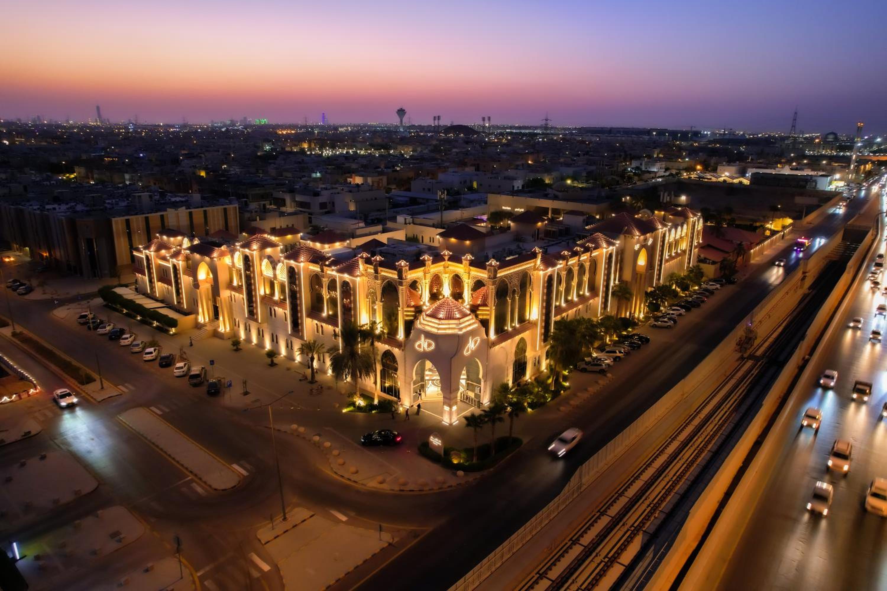 Madareem Crown Hotel — вид курорта