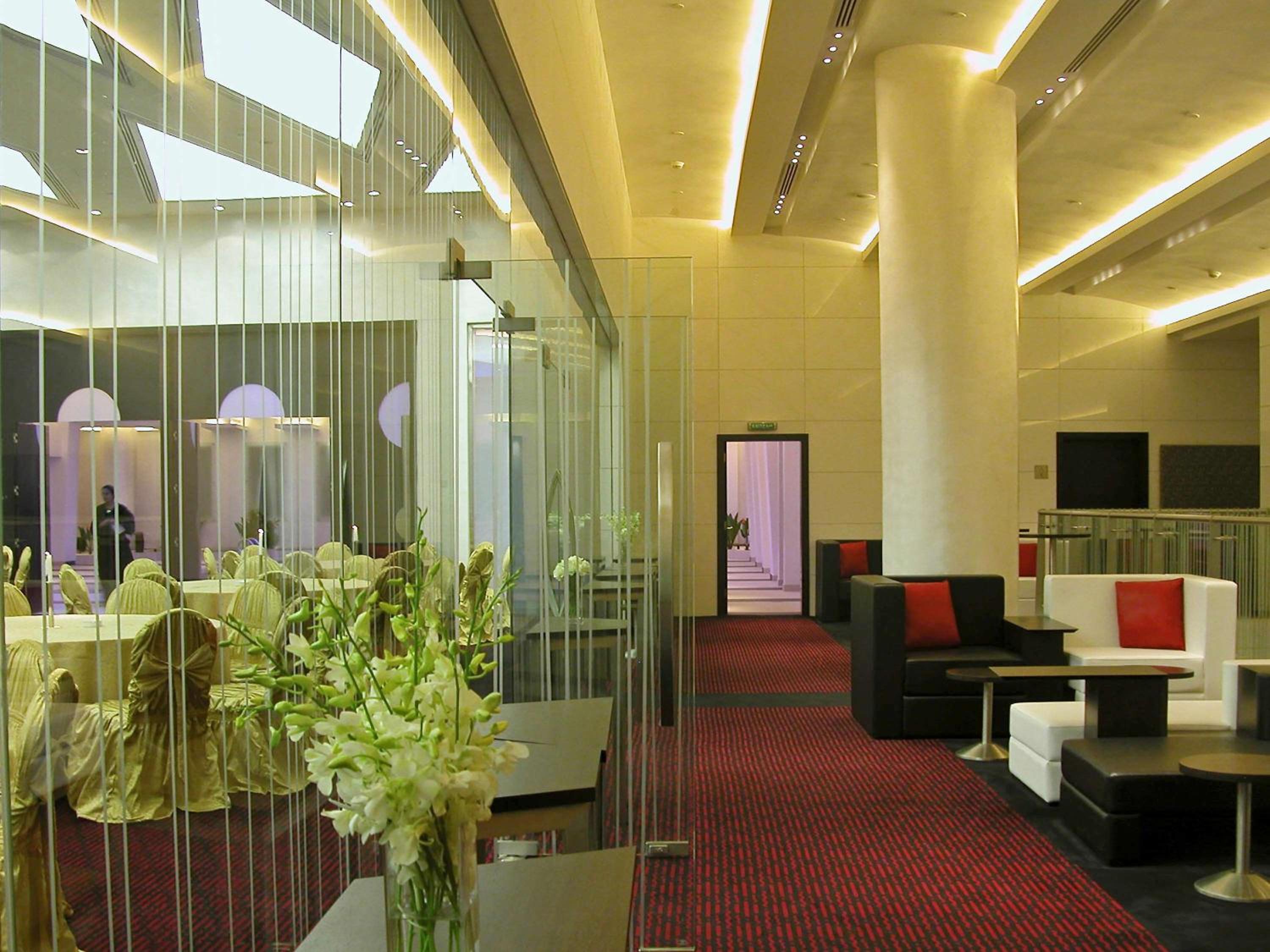 Novotel Riyadh Al Anoud — снимок 25