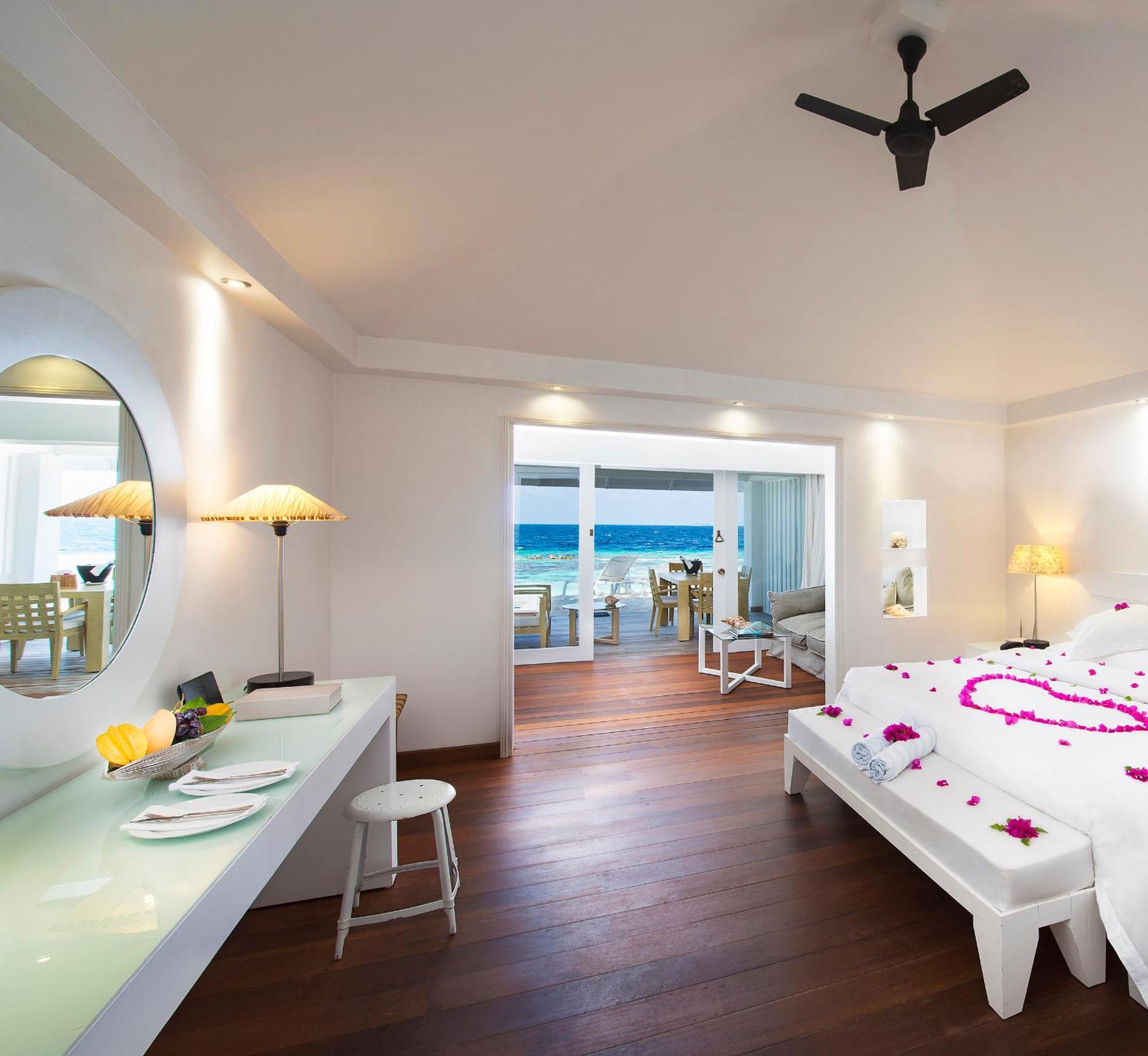 Diamonds Athuruga Beach & Water Villas — снимок 6