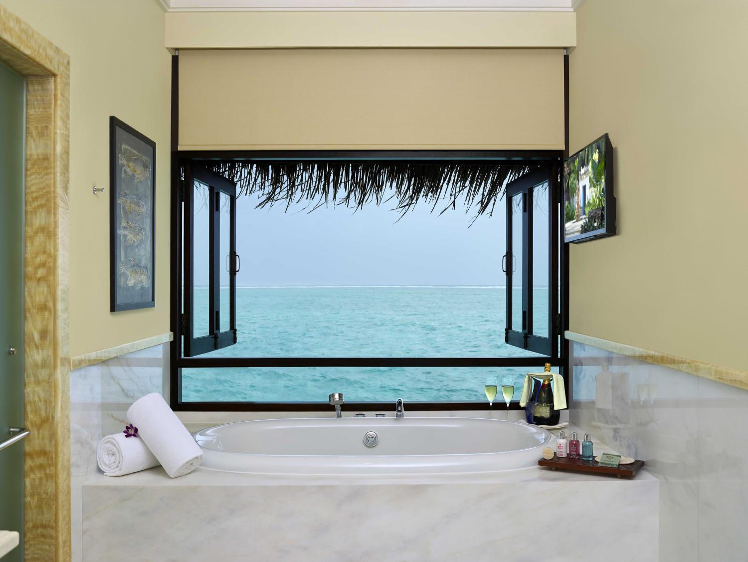 Taj Exotica Resort & Spa Maldives — снимок 20