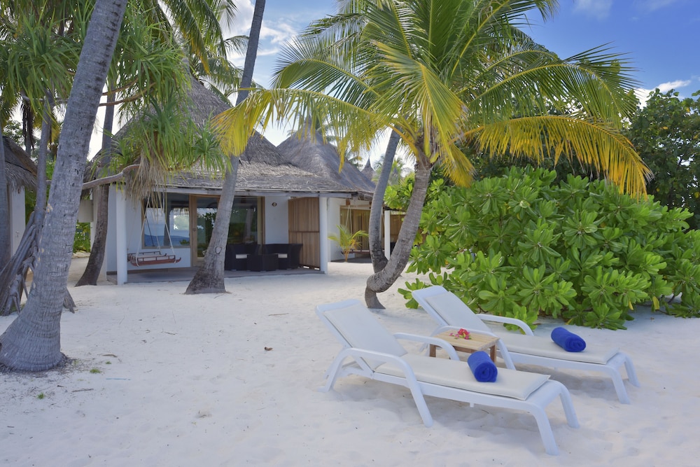 Angaga Island Resort and Spa — снимок 19
