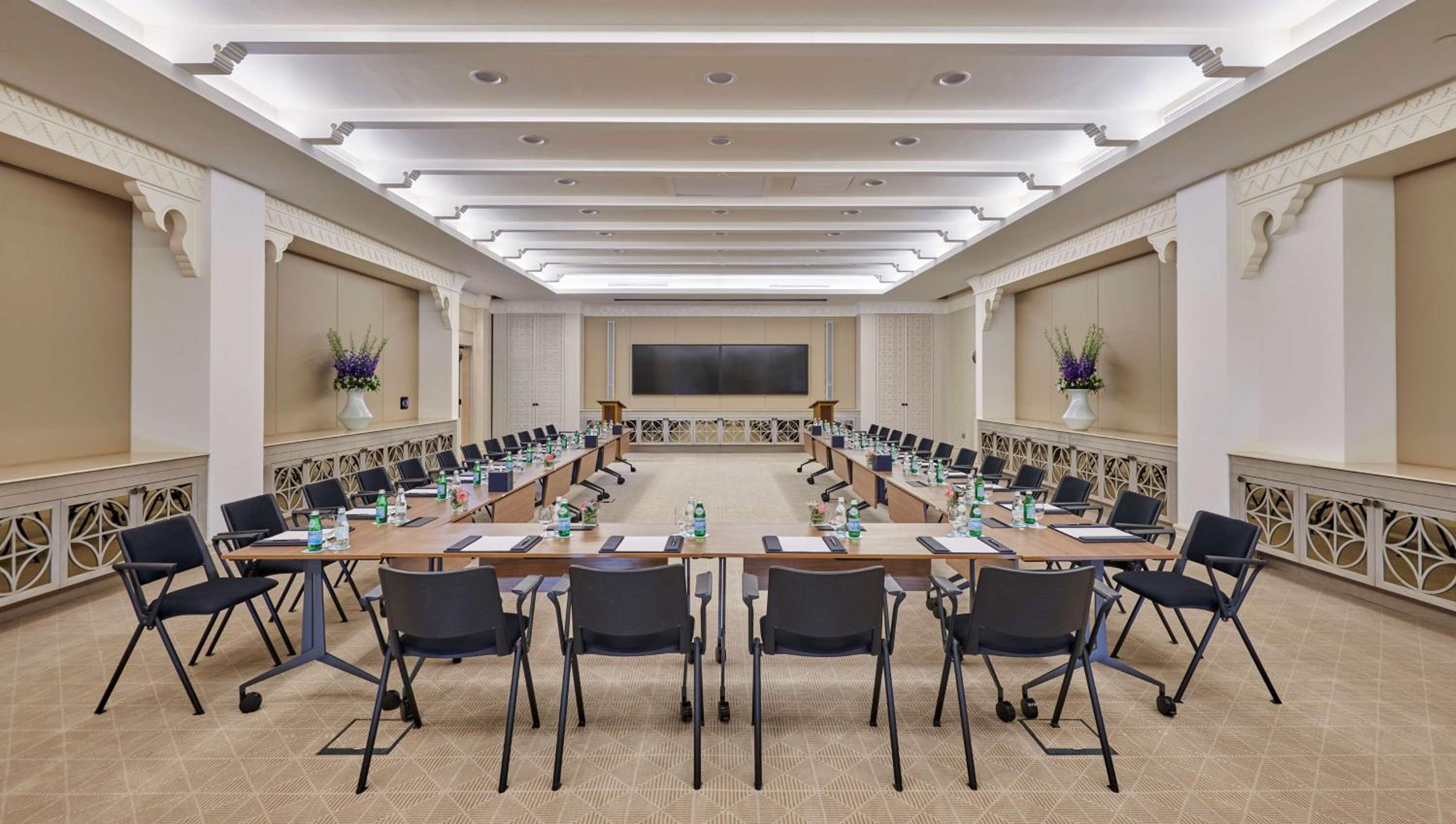 Hilton Salwa Beach Resort & Villas — снимок 9
