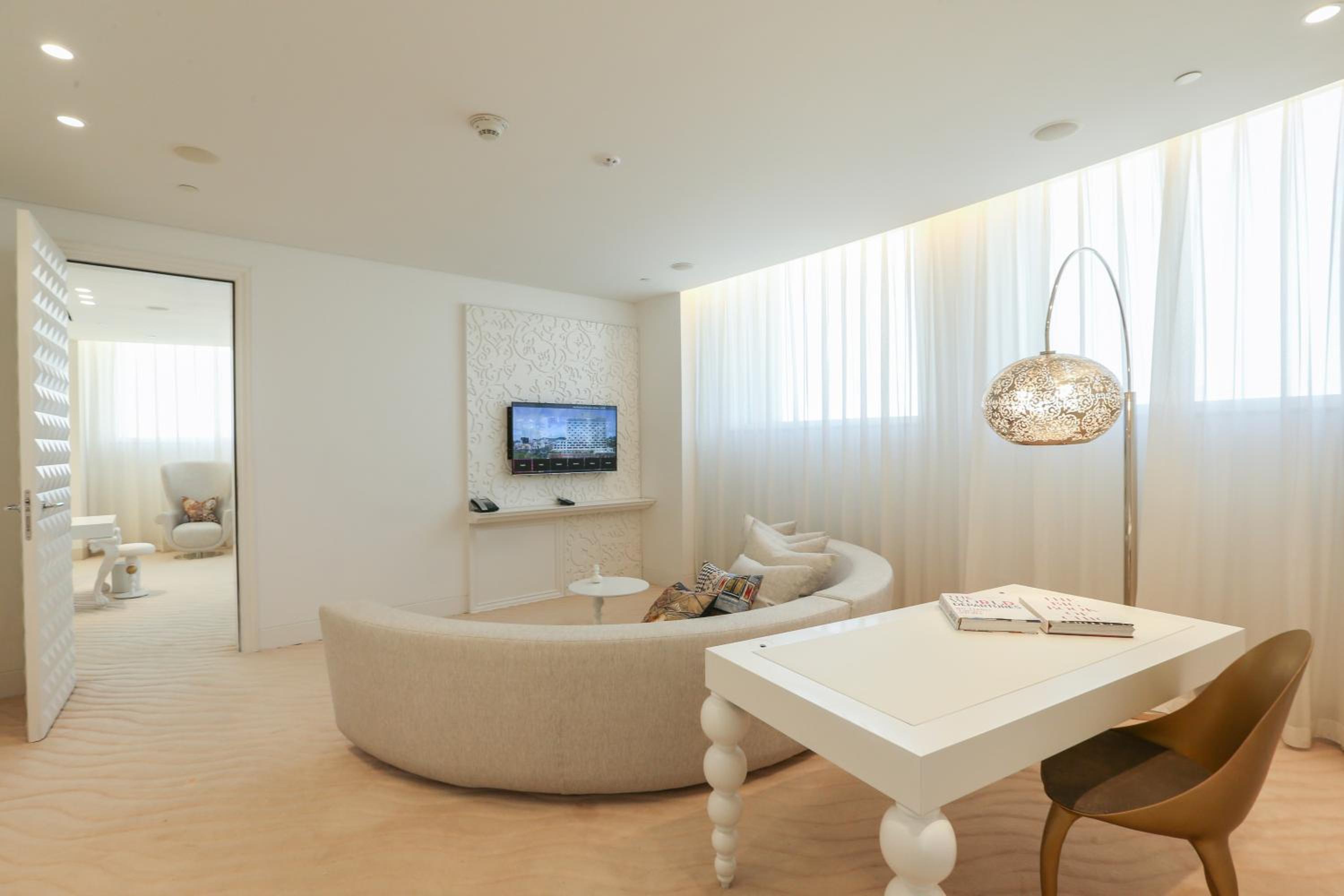 Mondrian Doha — снимок 21