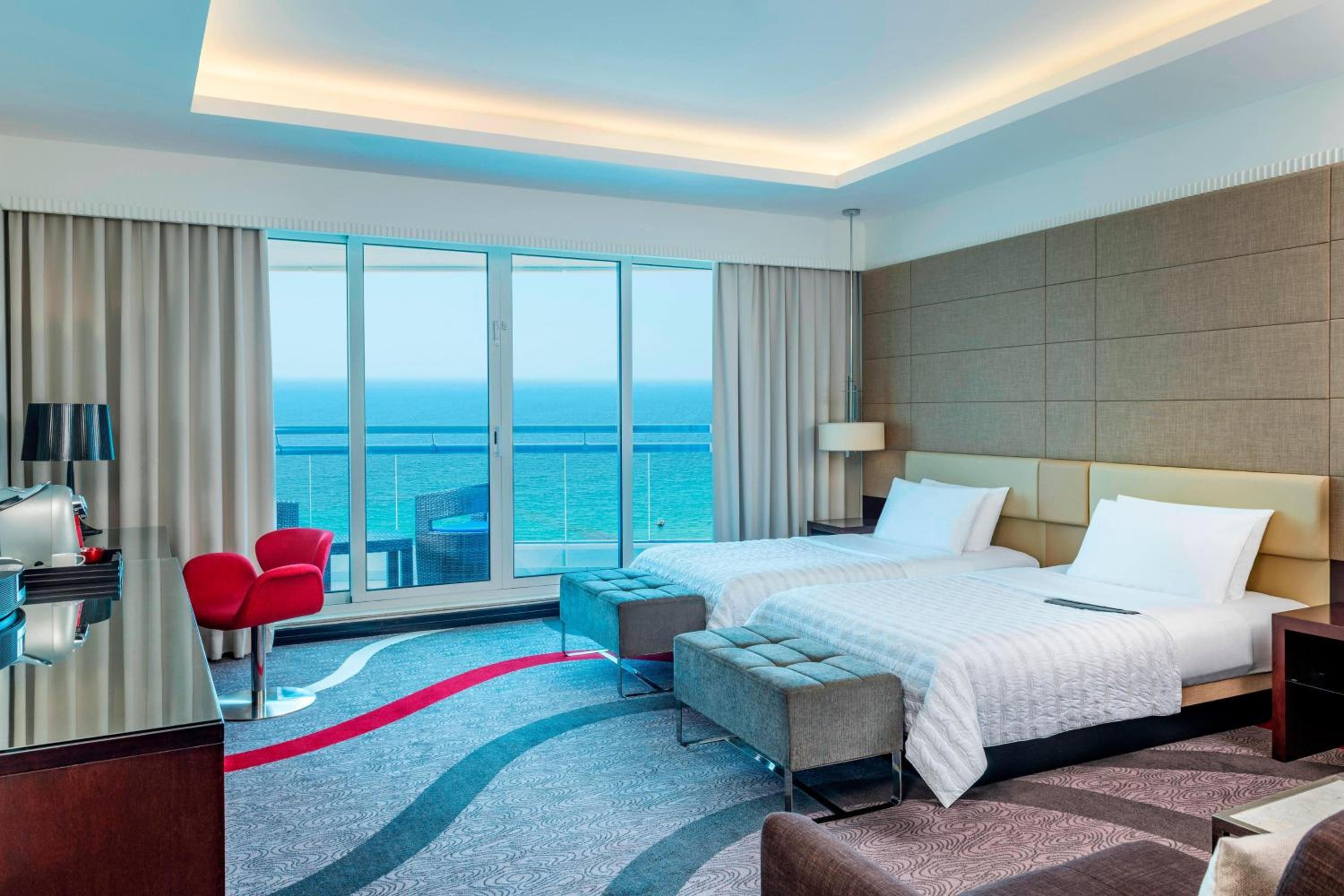 Le Meridien Al Aqah Beach Resort — снимок 2