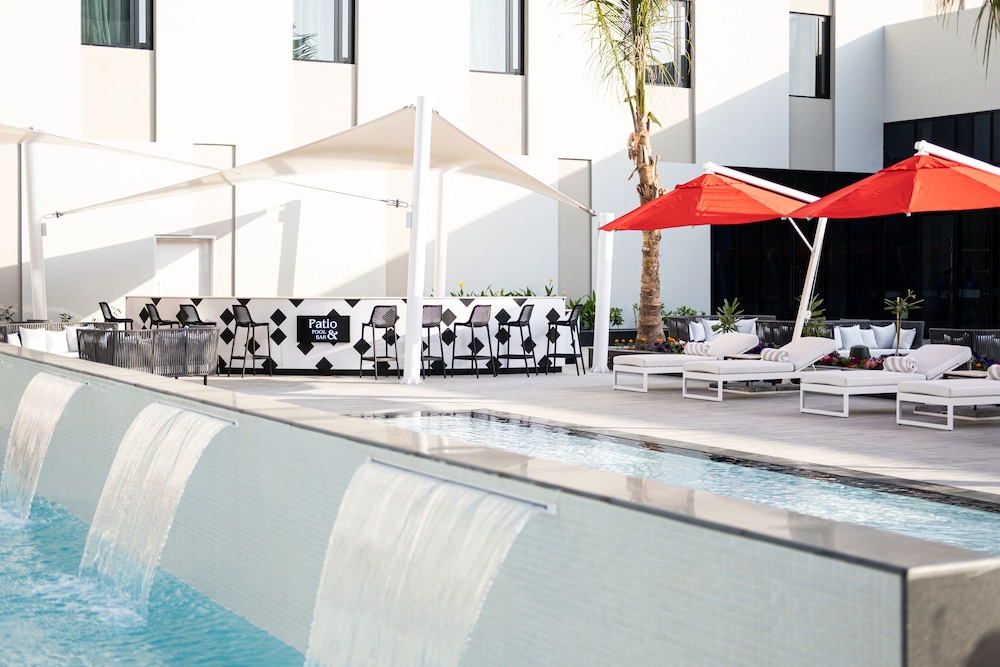 Avani Muscat Hotel & Suites — снимок 6