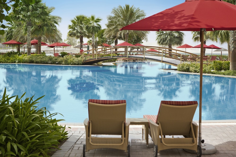 Khalidiya Palace Rayhaan by Rotana — снимок 9