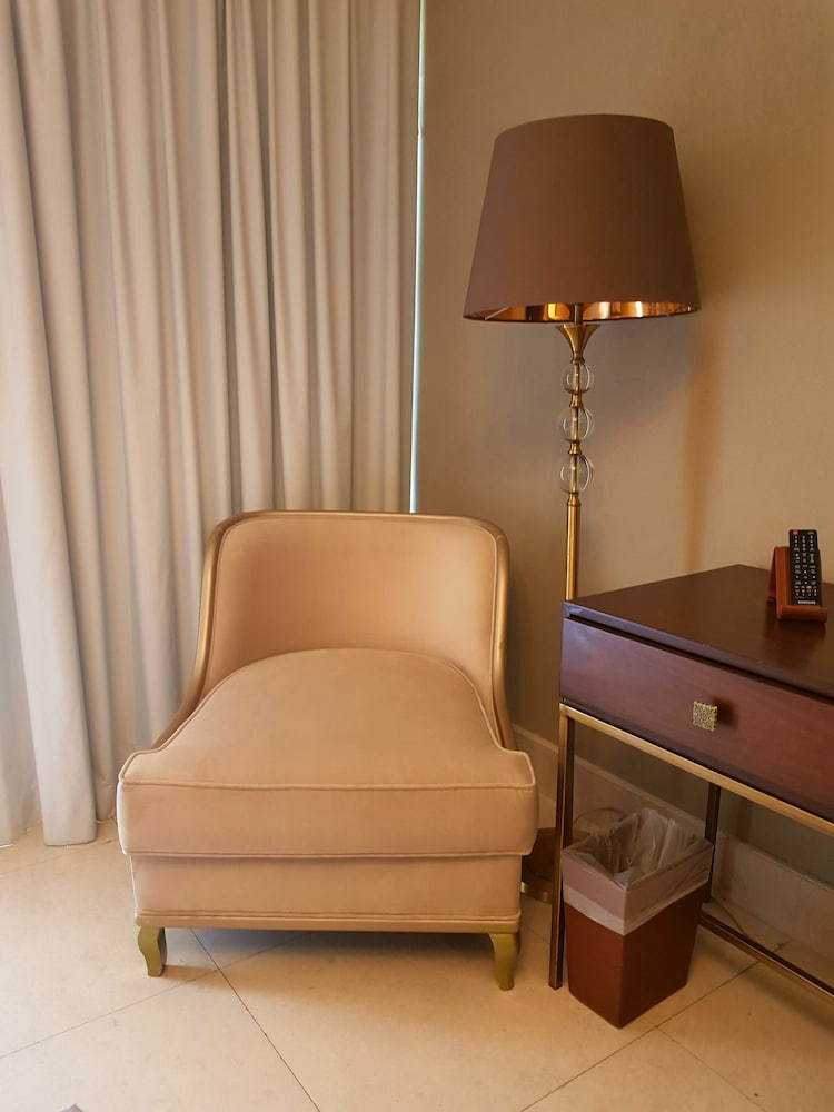 Al Habtoor Polo Resort — снимок 10