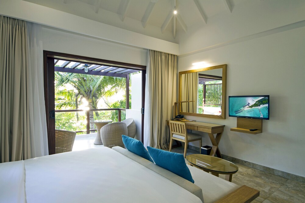 Summer Island Maldives — снимок 5