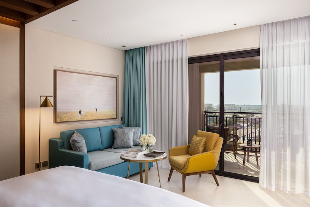 Jumeirah Gulf of Bahrain Resort & Spa — снимок 3