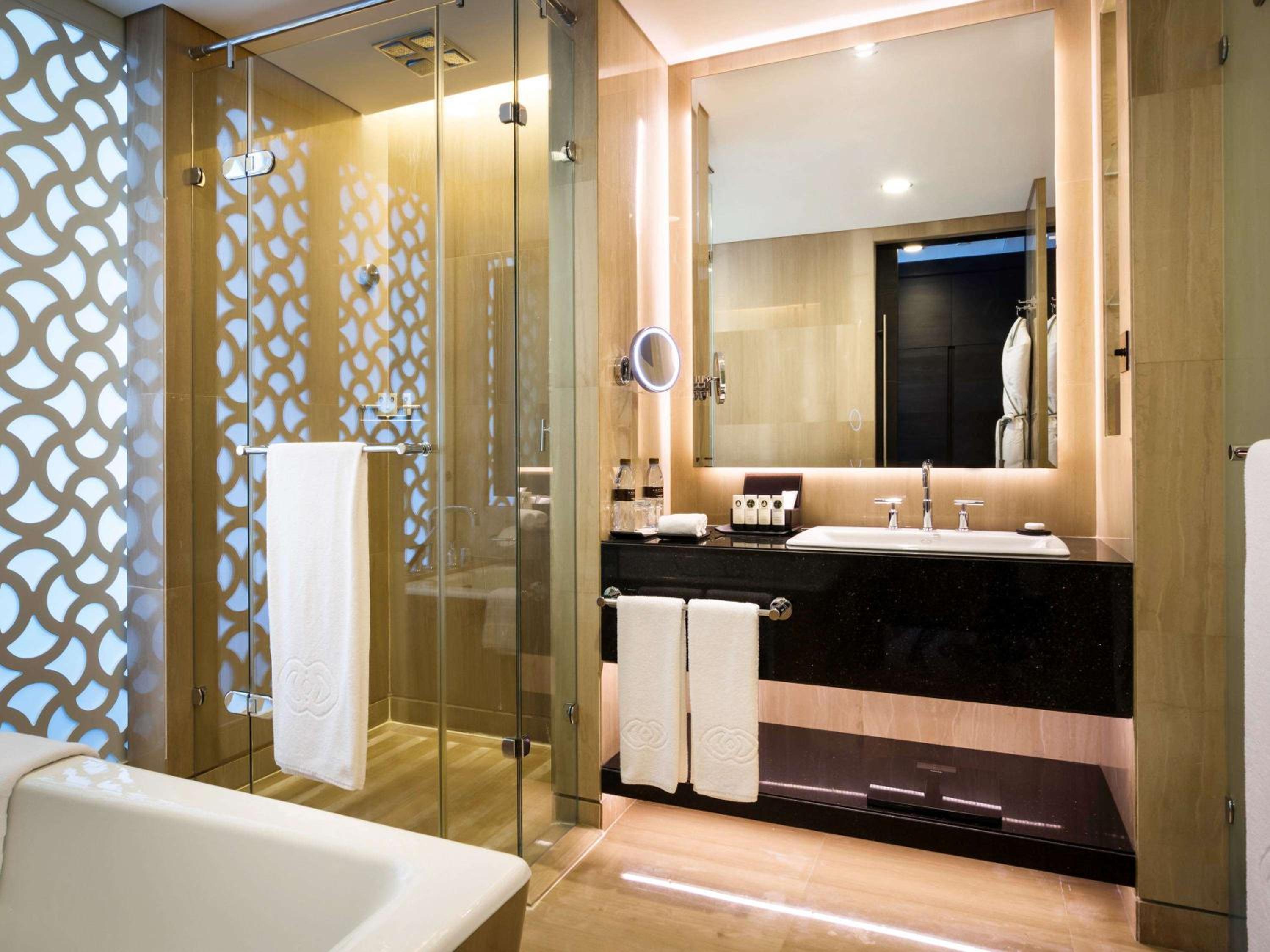 Sofitel Abu Dhabi Corniche — снимок 7