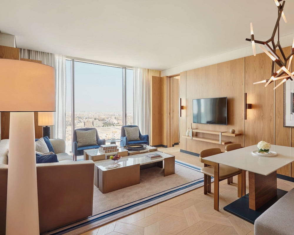 Grand Hyatt Kuwait — снимок 21