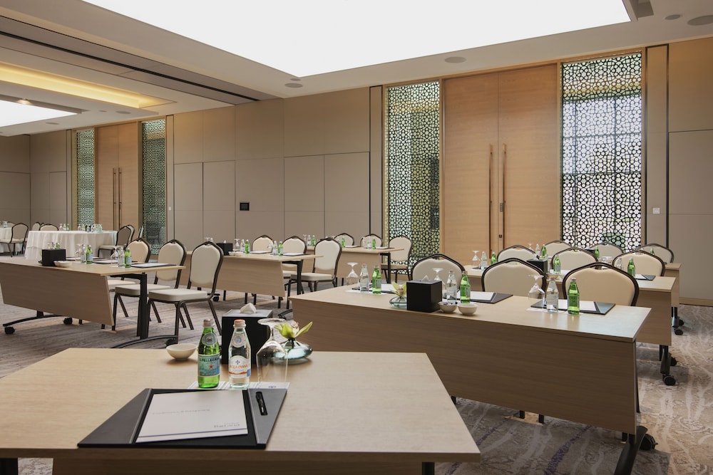 Saadiyat Rotana Resort and Villas — снимок 27