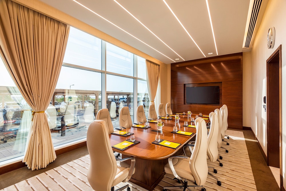Crowne Plaza Muscat OCEC, an IHG Hotel — снимок 21