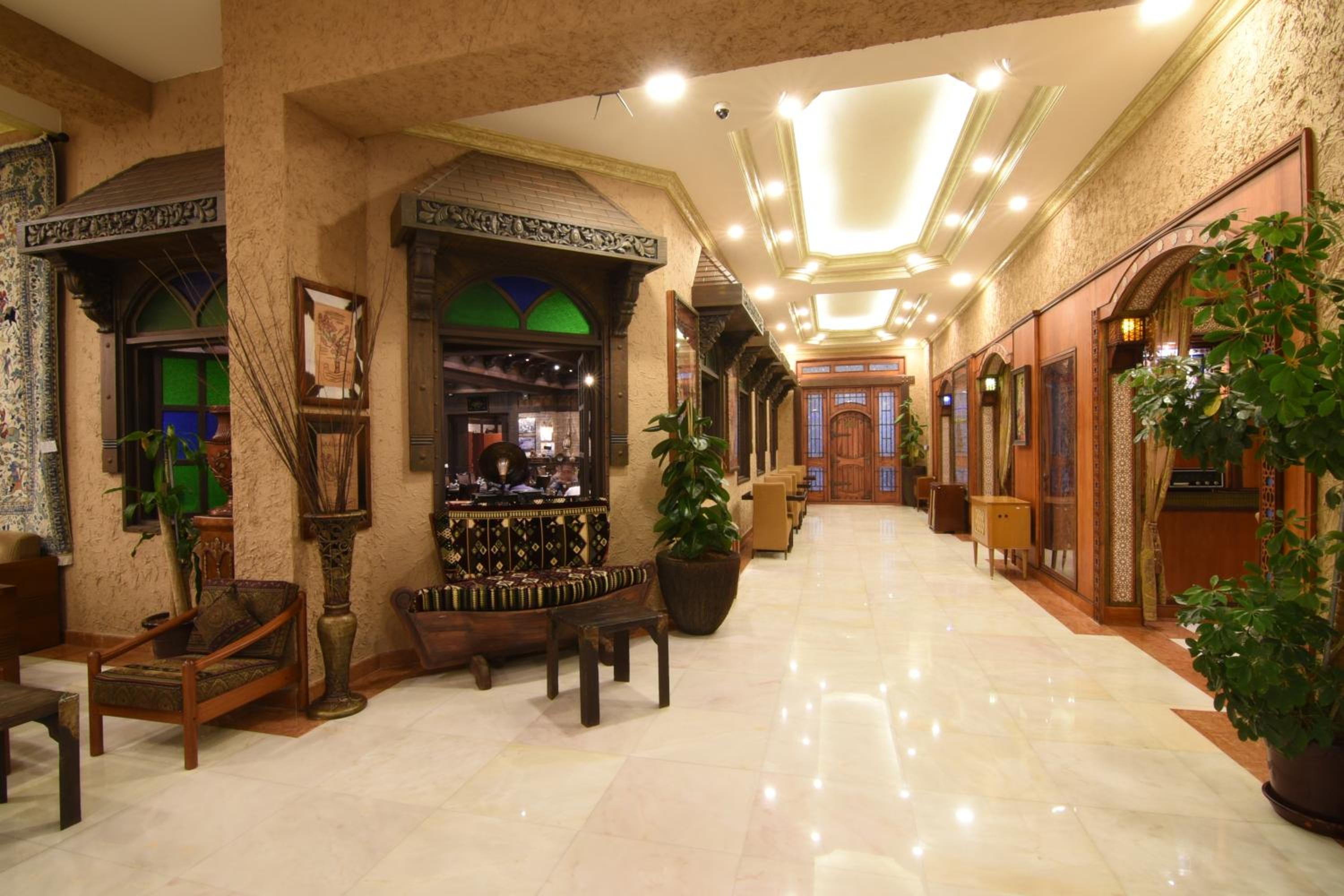 Karan Hotel — снимок 7