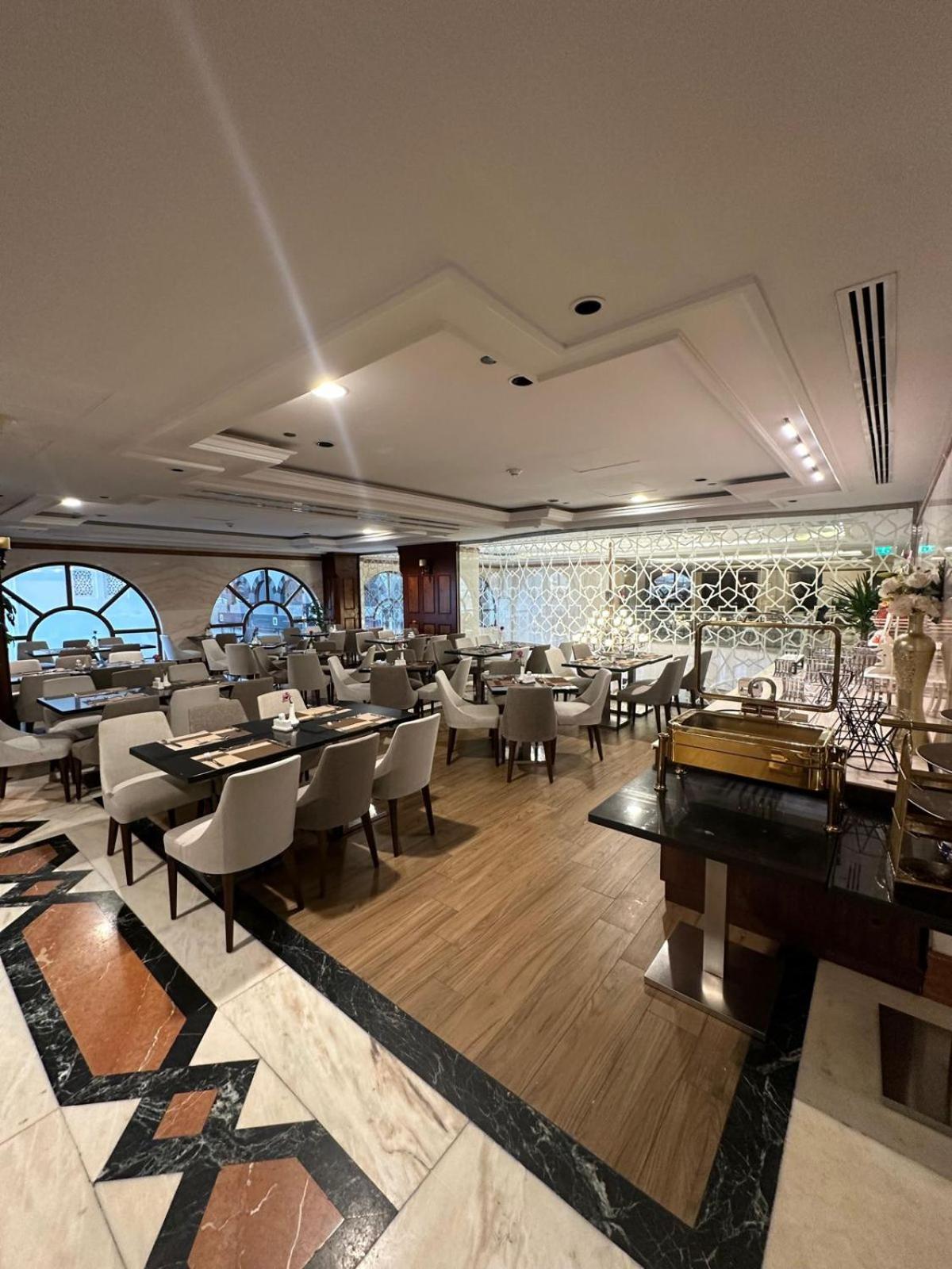 Al Eiman Royal Hotel — снимок 5