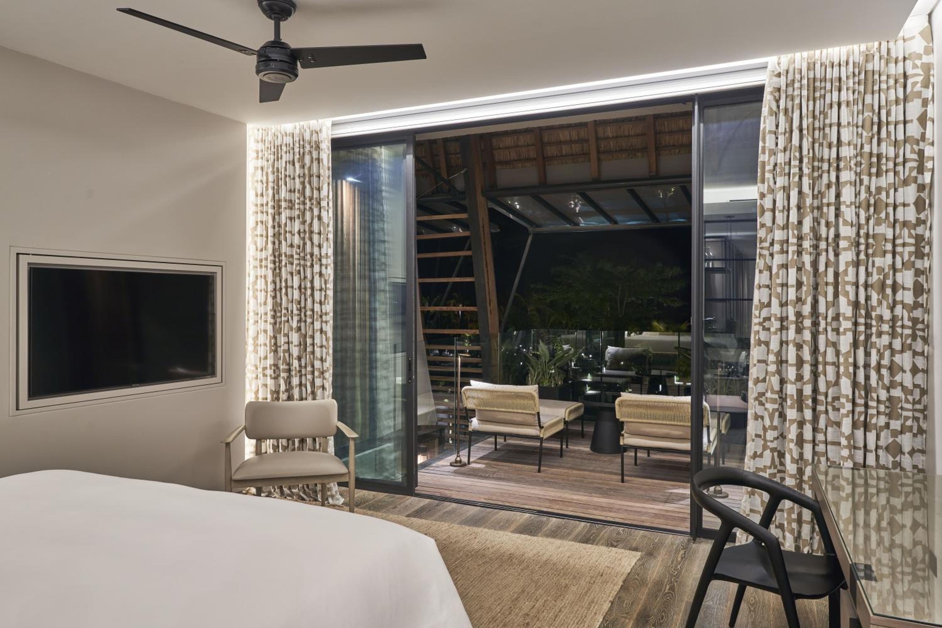 LUX* Grand Baie — снимок 11