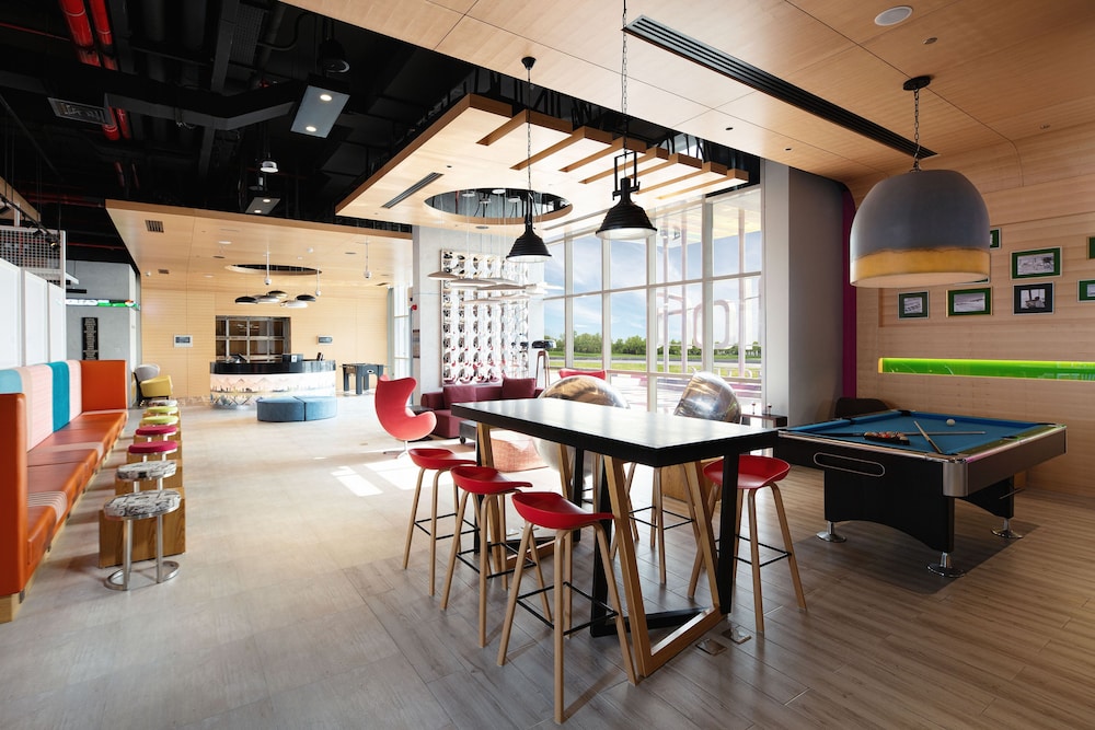 Aloft Dubai South, a Marriott Hotel — снимок 12