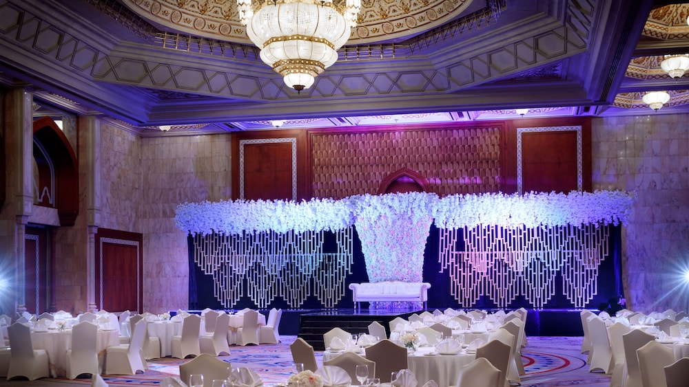 InterContinental Abu Dhabi, an IHG Hotel — снимок 23