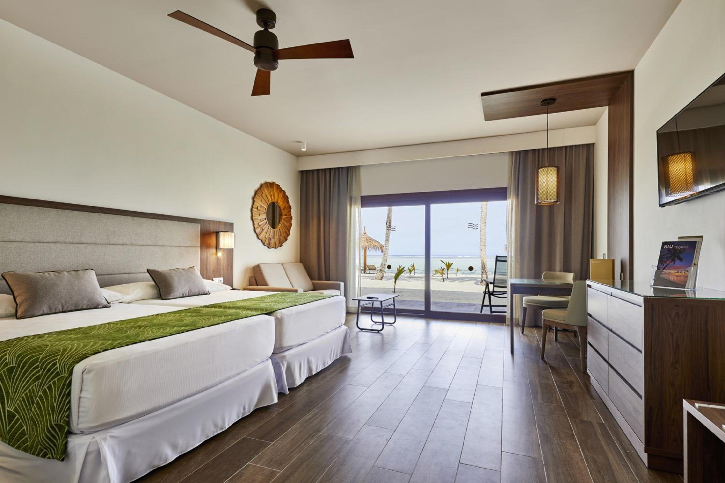 Riu Atoll and Riu Palace Maldivas — снимок 8