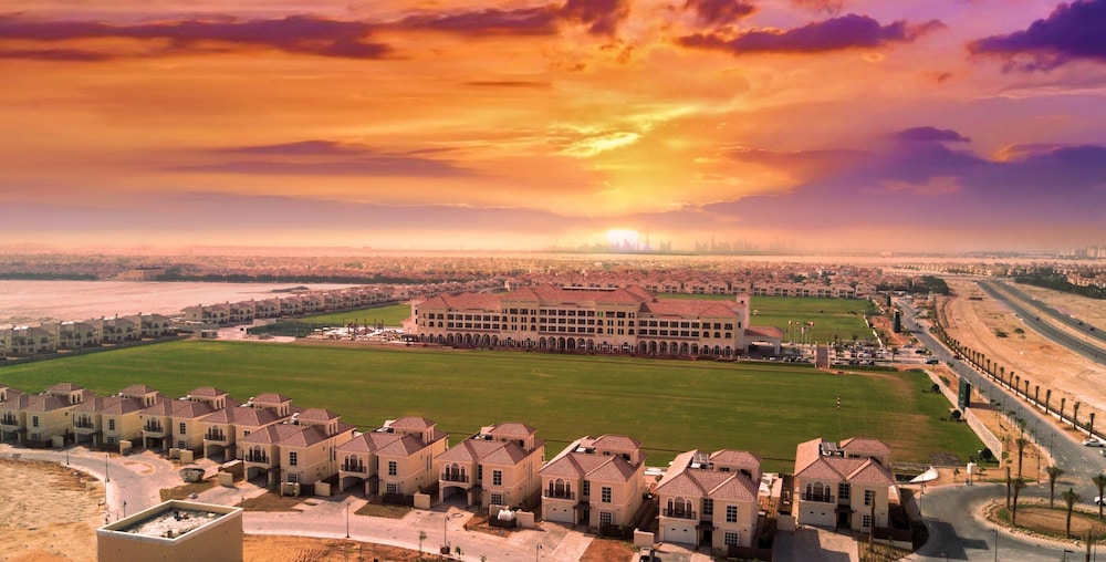 Al Habtoor Polo Resort — снимок 12