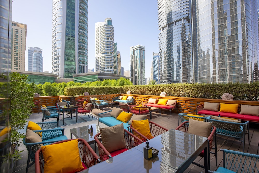 voco Bonnington Dubai, an IHG Hotel — снимок 14