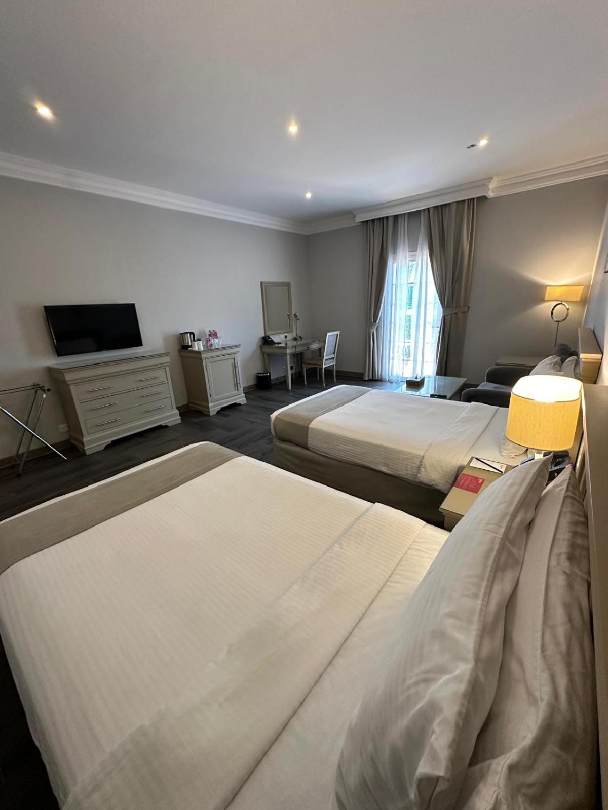 Mövenpick Hotel Kuwait — снимок 7