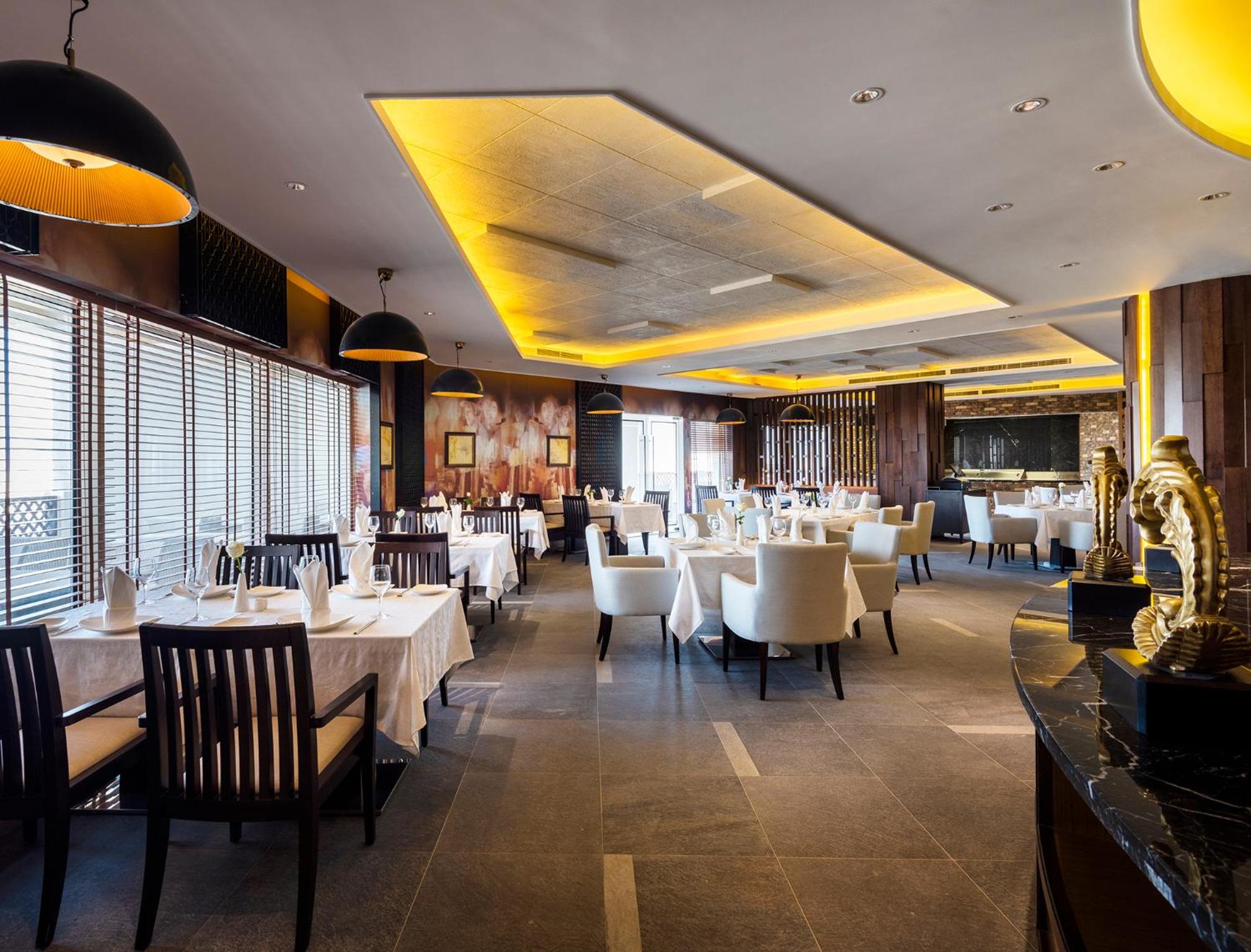 Ezdan Palace Hotel — снимок 24