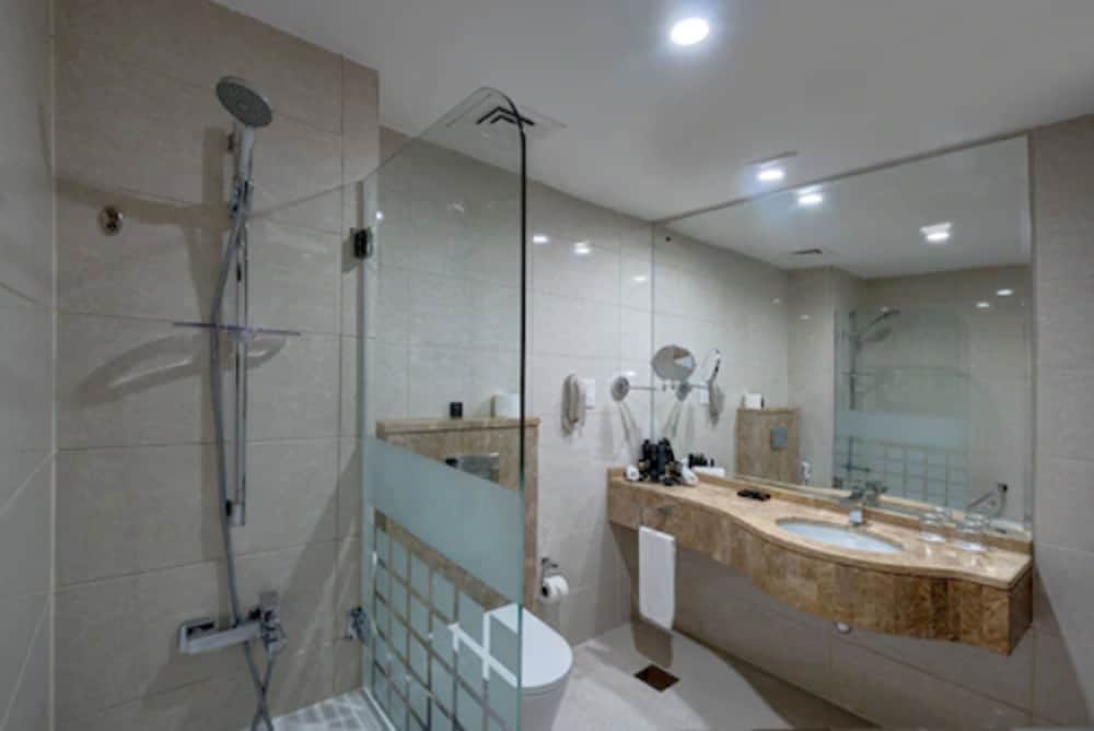 Ghaya Grand Hotel — снимок 14