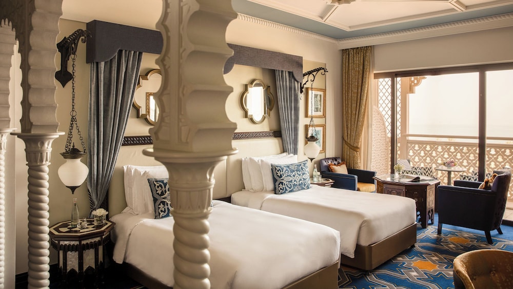 Jumeirah Al Qasr — снимок 14