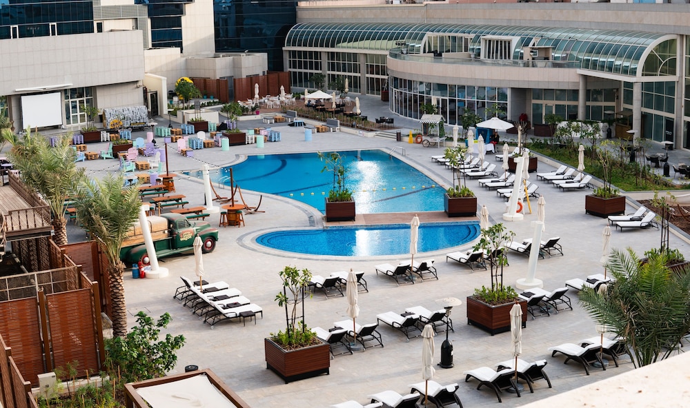 Al Ain Palace Hotel — снимок 15