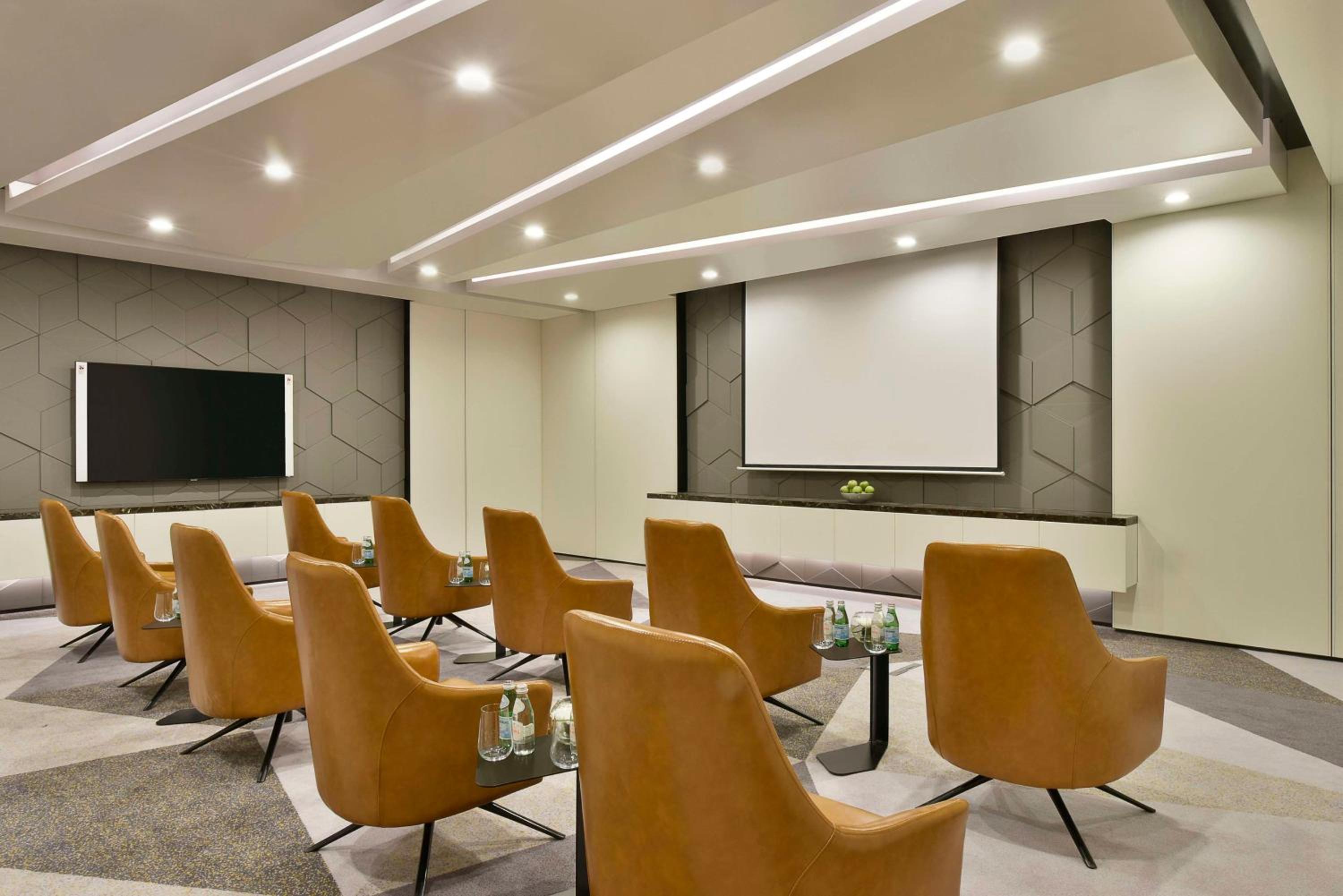 Hilton Bahrain — снимок 20
