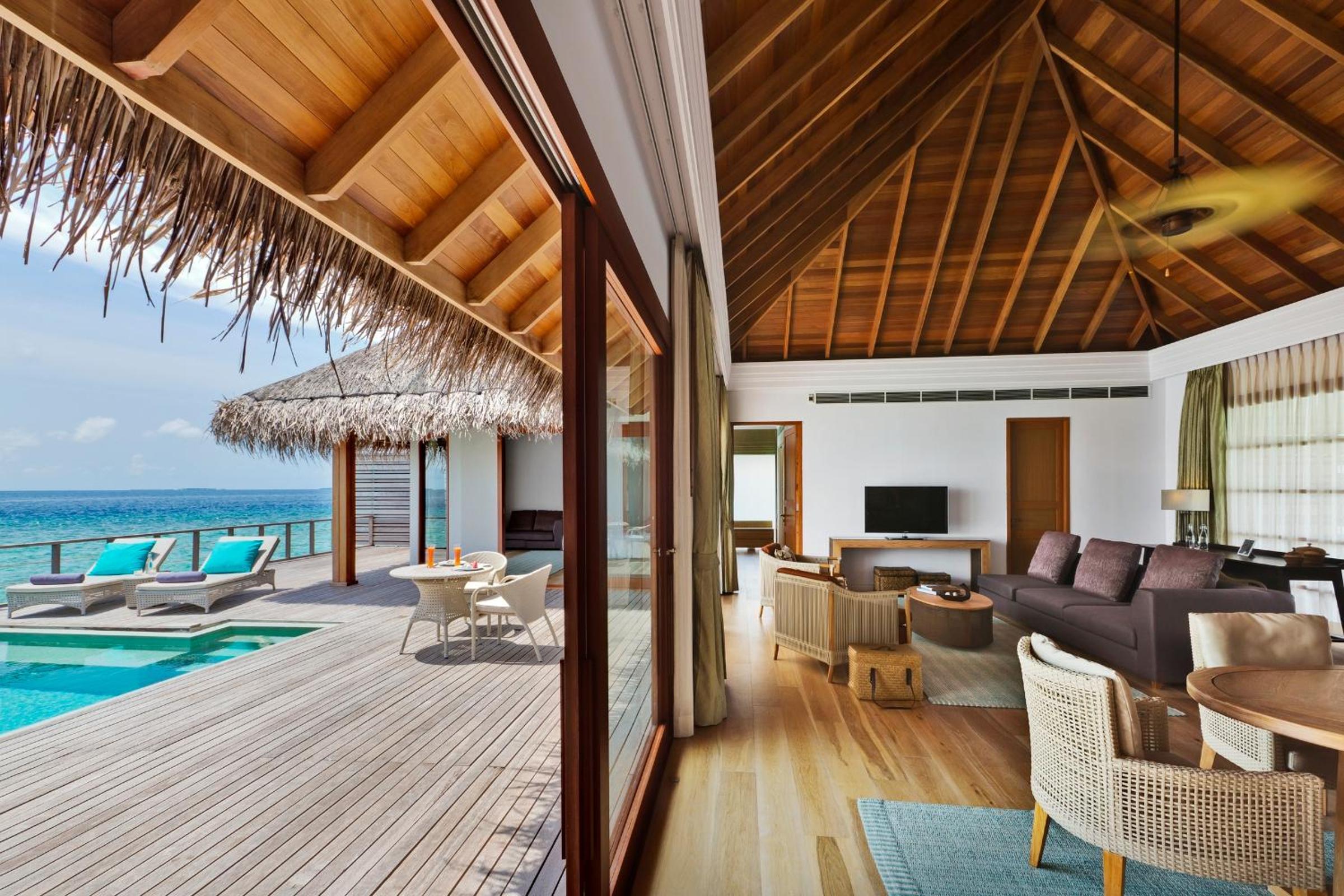 Dusit Thani Maldives — снимок 17